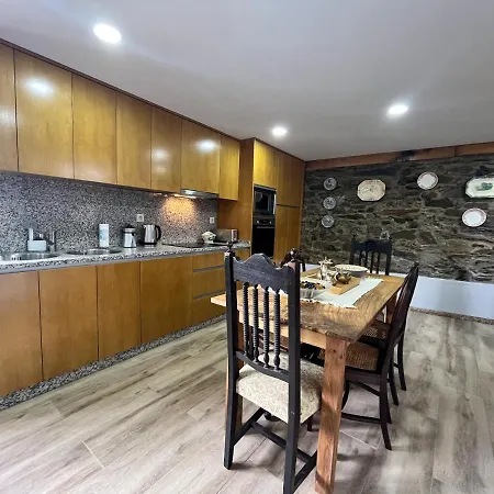 Holiday home Casa Da Barriada Ii *